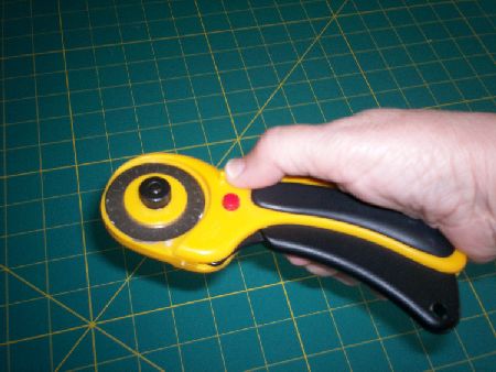 Rotary Cutter and Mat